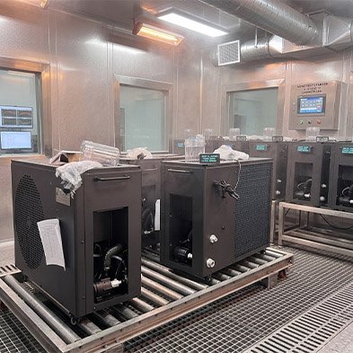 Aging room for long-term performance testing of chillers